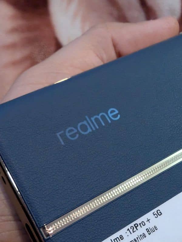 Realme 12 pro plus 9