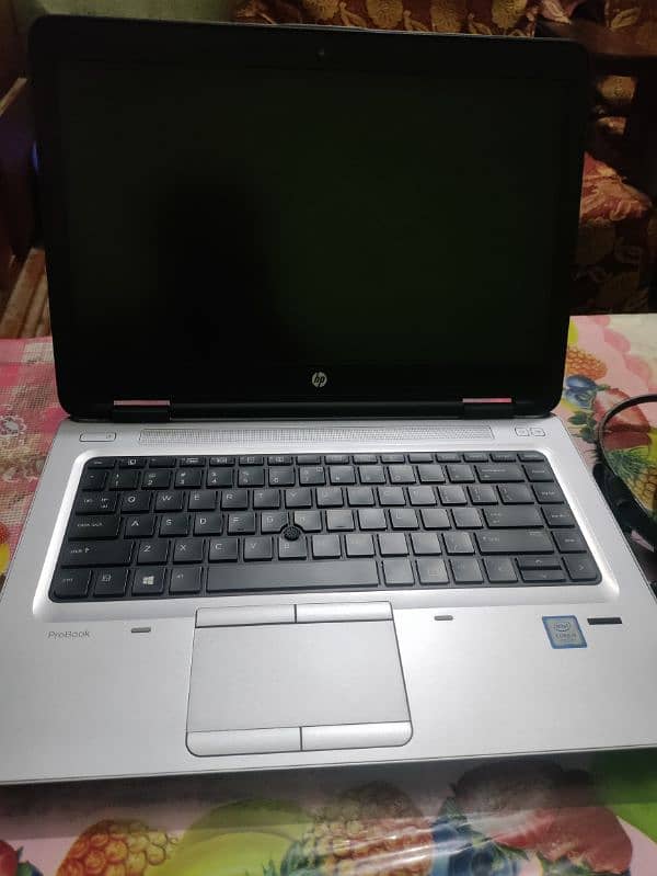 HP 640 G3 0