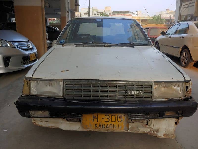 Nissan Sunny B11 1986 11