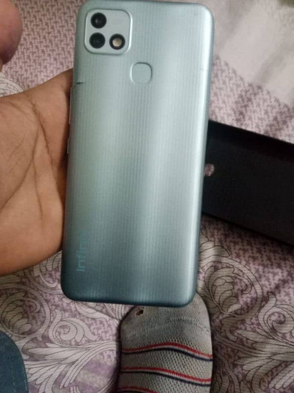 Infinix hot 10i 3