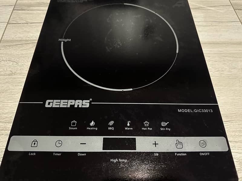 Original GEEPAS electric stoves Almost new 3