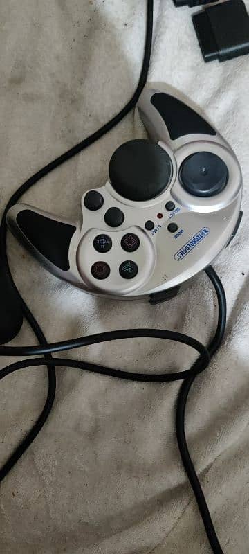 ps 2 play station new condition contact me 03107209819 2