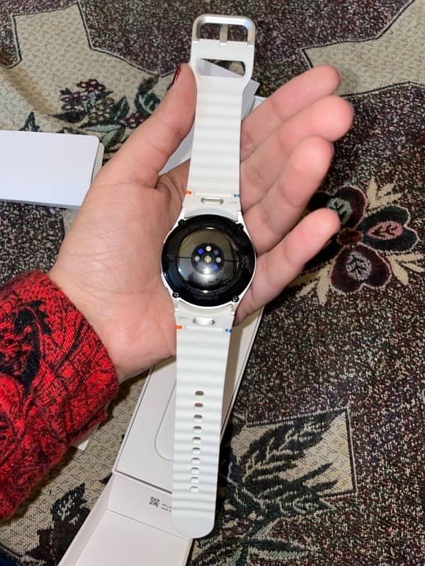 Samsung Galaxy Watch 7   (Brand New, Un-used, With Box and Charger) 5