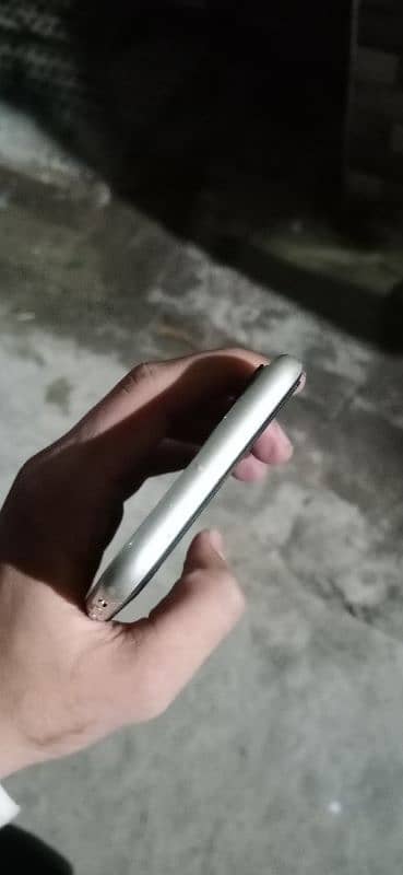 iphone 11 water pak 10 by 10 condition 1