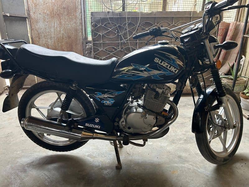 Suzuki 150 very good condition 5