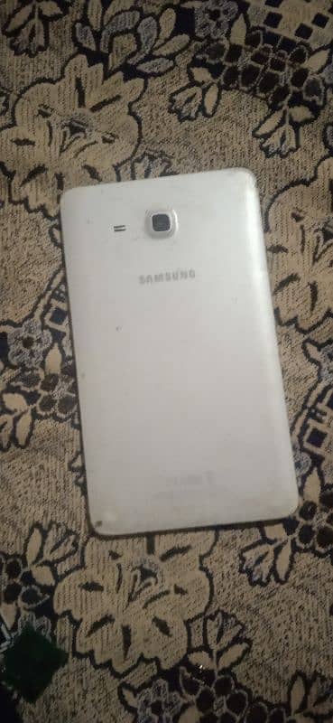 Samsung Alpha 6 1