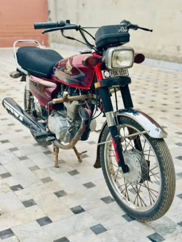 Honda 125 CG 19/20 Model 1