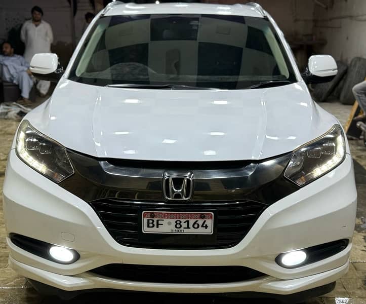 Honda Vezel 2015 1