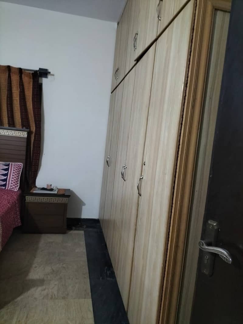 10 MARLA LOWER PORTION AVAILABLE FOR RENT IN GULSHAN E LHR NEAR WAPDA TOWN 2