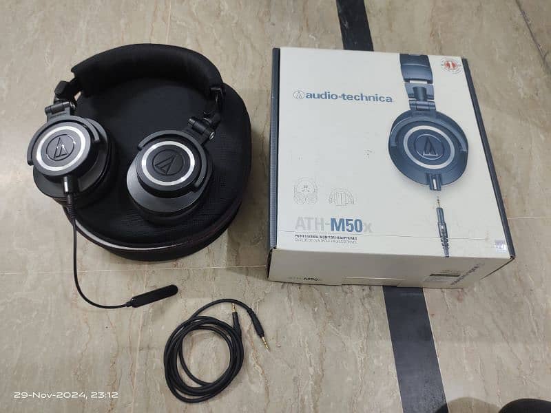 Audio Technica M50x Professional Headphone 6