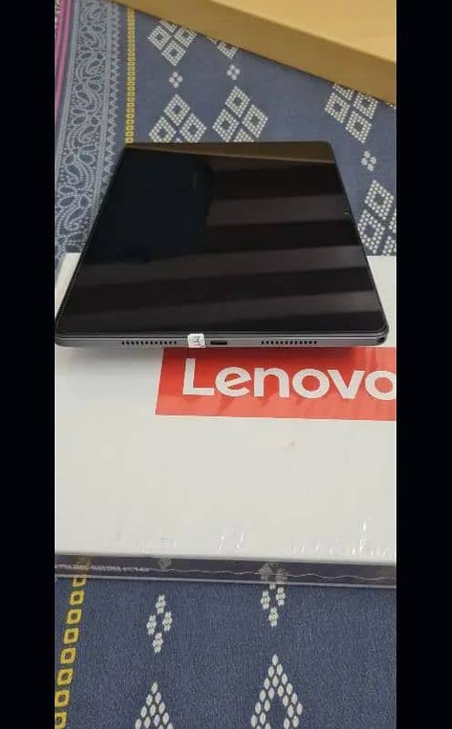 Lenovo M11 Tablet - Brand New 3