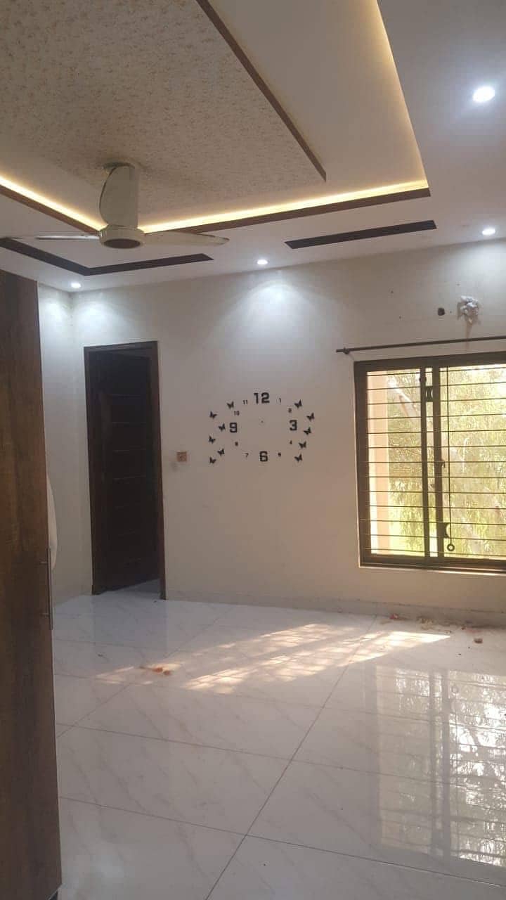 10 MARLA BRAND NEW FULL HOUSE AVAILABLE FOR RENT IN GULSHAN E LHR NEAR TO WAPDA TOWN 8