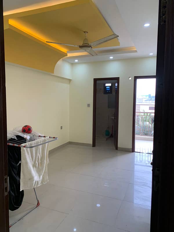 Bungalow facing flat for sale with lift fully renovated 16