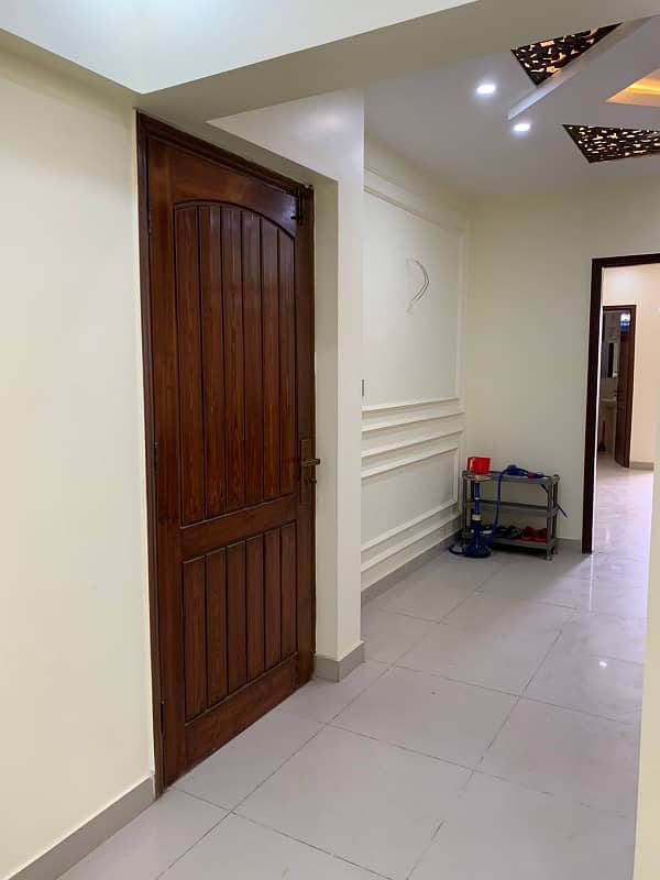 Bungalow facing flat for sale with lift fully renovated 21