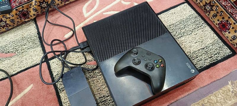 Xbox One 1tb 4