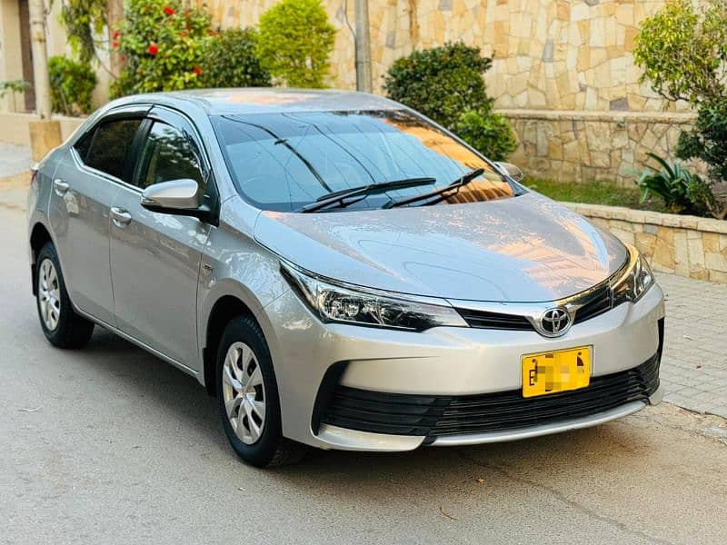 Toyota Corolla GLI 2019 1