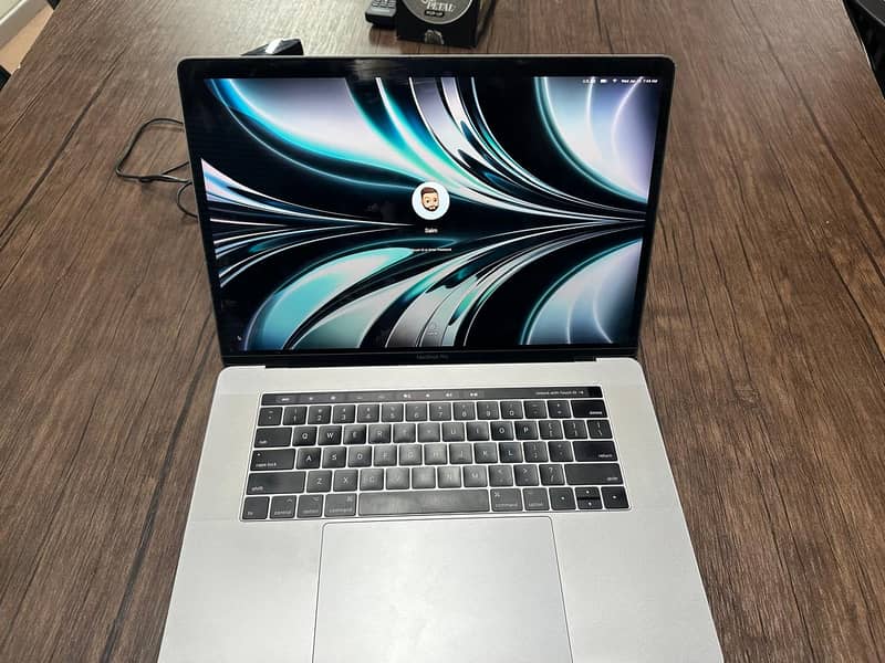 Macbook Pro 2016 15" 0