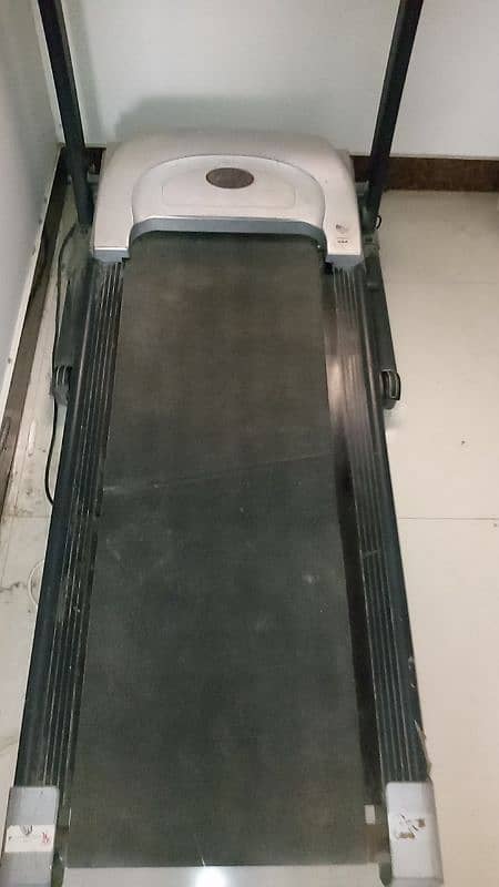 Treadmill at low cost 1