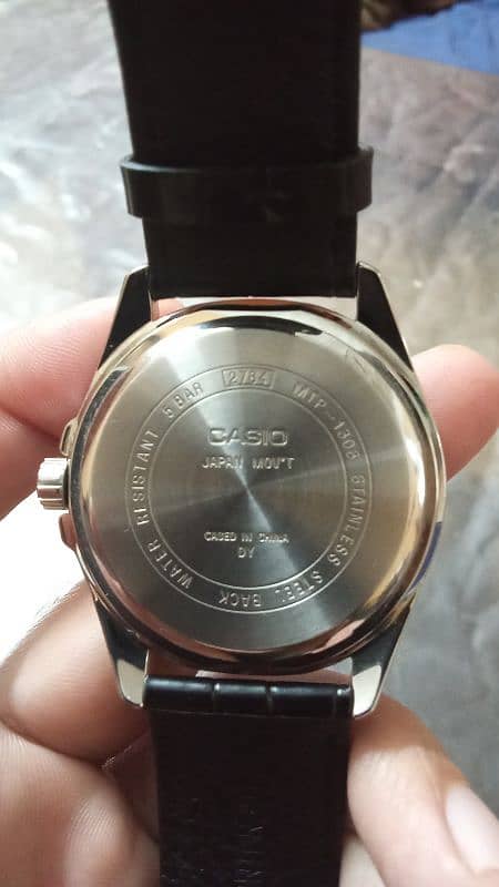 Casio watch MTP-1308 few days used 4