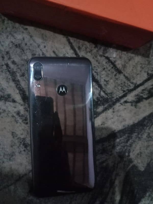 Motorola e6 plus 4, 64 1