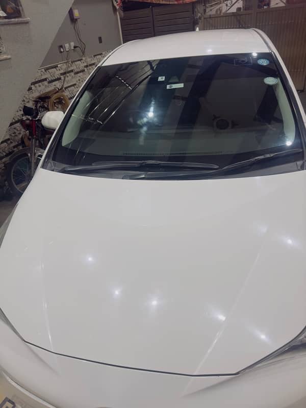 Toyota Prius Hybrid 2017 Automatic 11