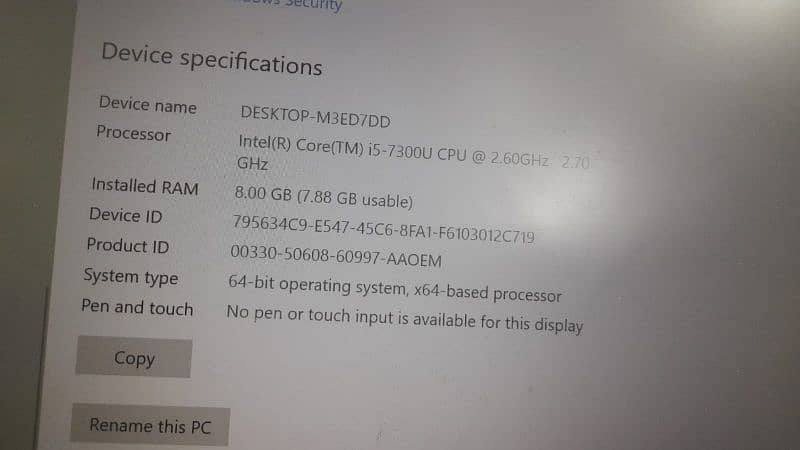 Dell Intel core i5 (7th generation )  8GB/256GB 4