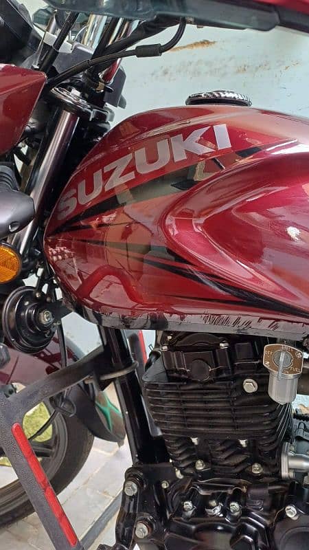 Suzuki GR 150 Full Genuine Bike 5