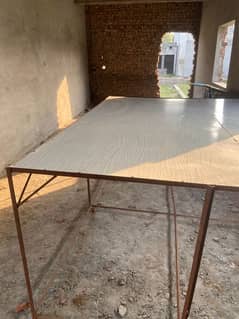 cutting table