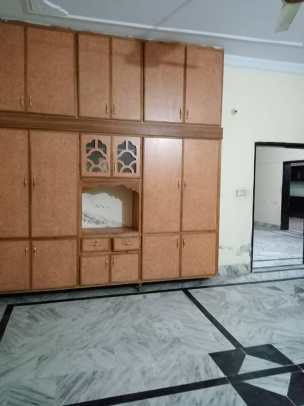 10marla ground floor house available for rent with gas Islamabad 6