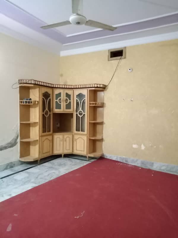 10marla ground floor house available for rent with gas Islamabad 10