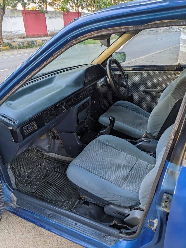 Mazda 323 1991 3