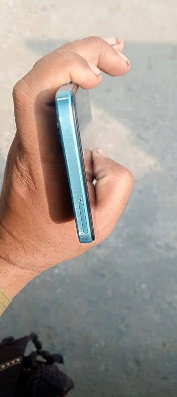 vivo y02s 3gb 32gb total orignal total ok hai urjent sale krna hai 6