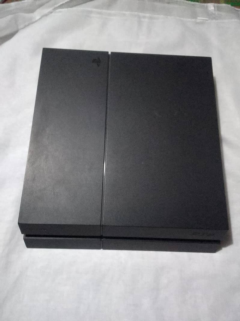 Playstation 4 Fat l 1 TB l Urgent Sell 4