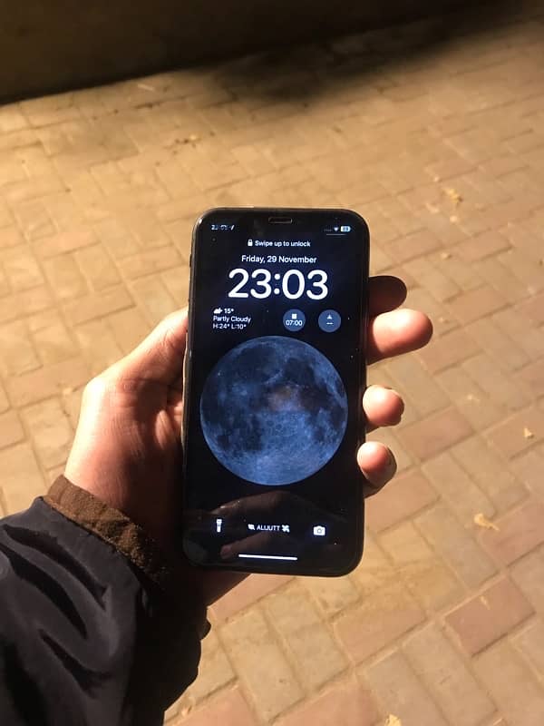 Iphone 11 non pta for sale 0