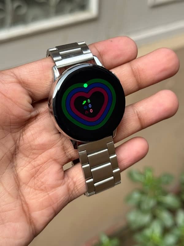 Samsusng Galaxy Watch Active 2 4