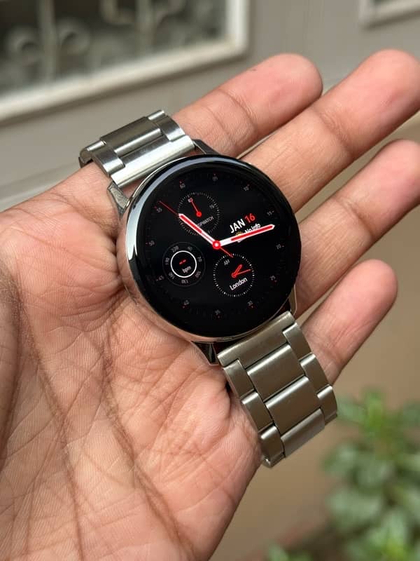 Samsusng Galaxy Watch Active 2 11