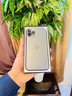 iphone 11 pro 256 GB with box and cable non pta water