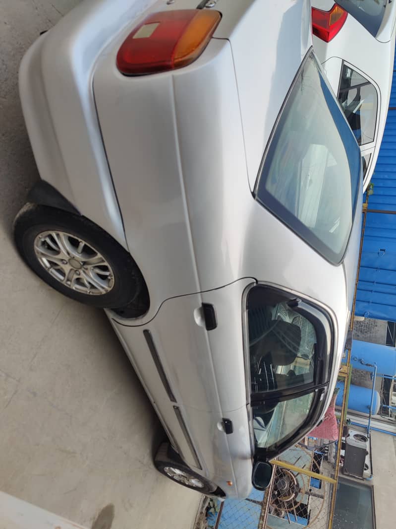 Suzuki Baleno 2000 5