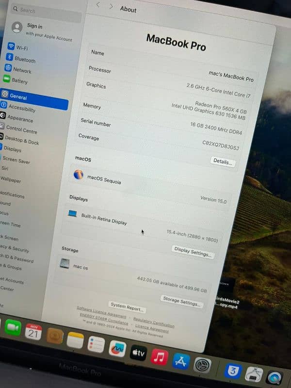 MacBook Pro , 2018 15 inch Core i7 16.512 4gb Graphics 8