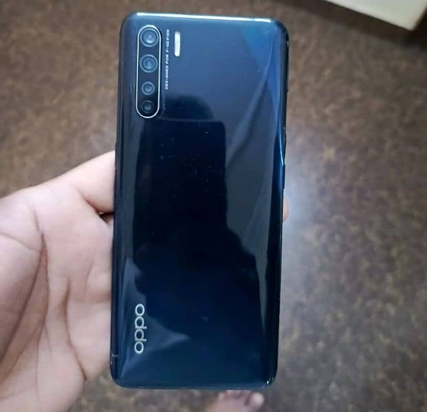 Oppo F15 0