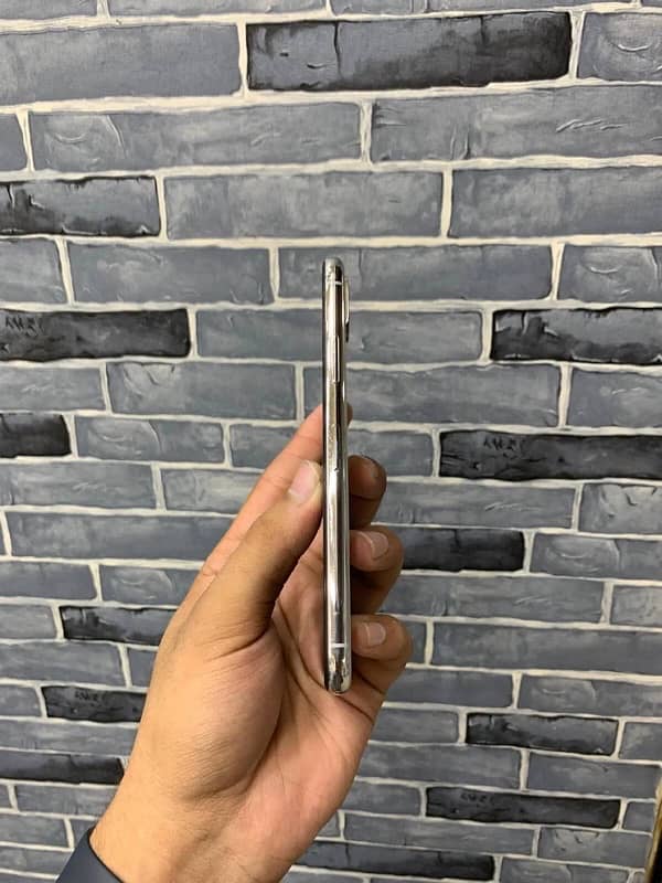 Iphone X 256 Gb Condition 10/10 Urgent sale WhatsApp 0329-6346059 0