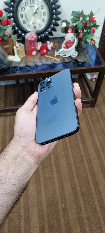 Iphone 12 pro max 9