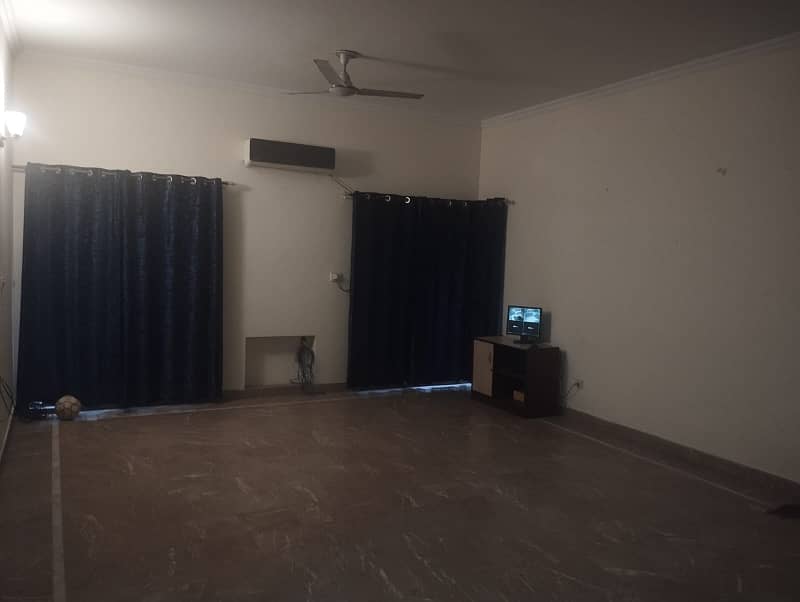 1 Kanal A Plus Solid A Constructed house In Affordable Price For Rent in Dha Phase 3 Lahore 5