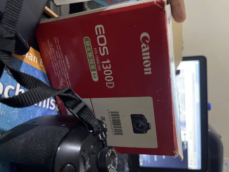 Canon EOS 1300D with Box 12