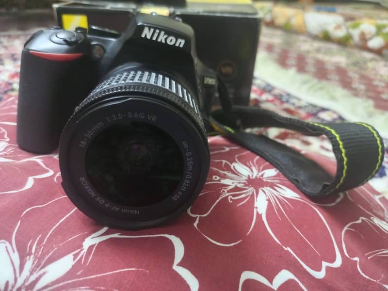 Nikon D5600 DSLR Camera - Excellent Condition 8