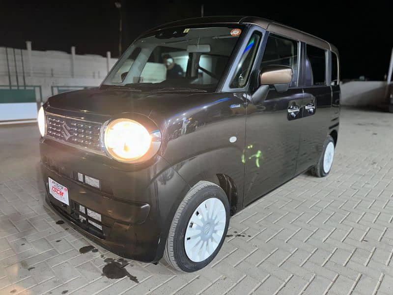 Suzuki Wagon R 2021 13