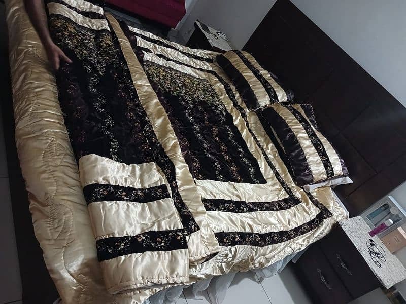 bridal bedsheet with comforter 0