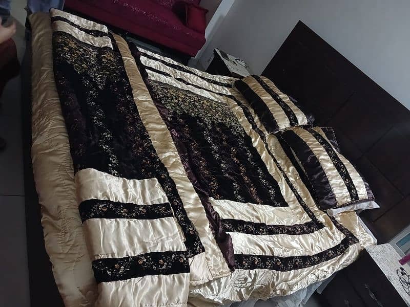 bridal bedsheet with comforter 2