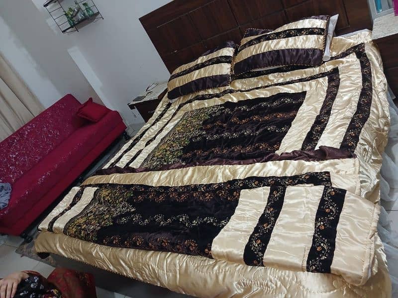 bridal bedsheet with comforter 4