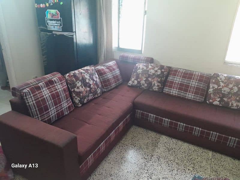 L shaped Sofa Set in Aplus condition 2